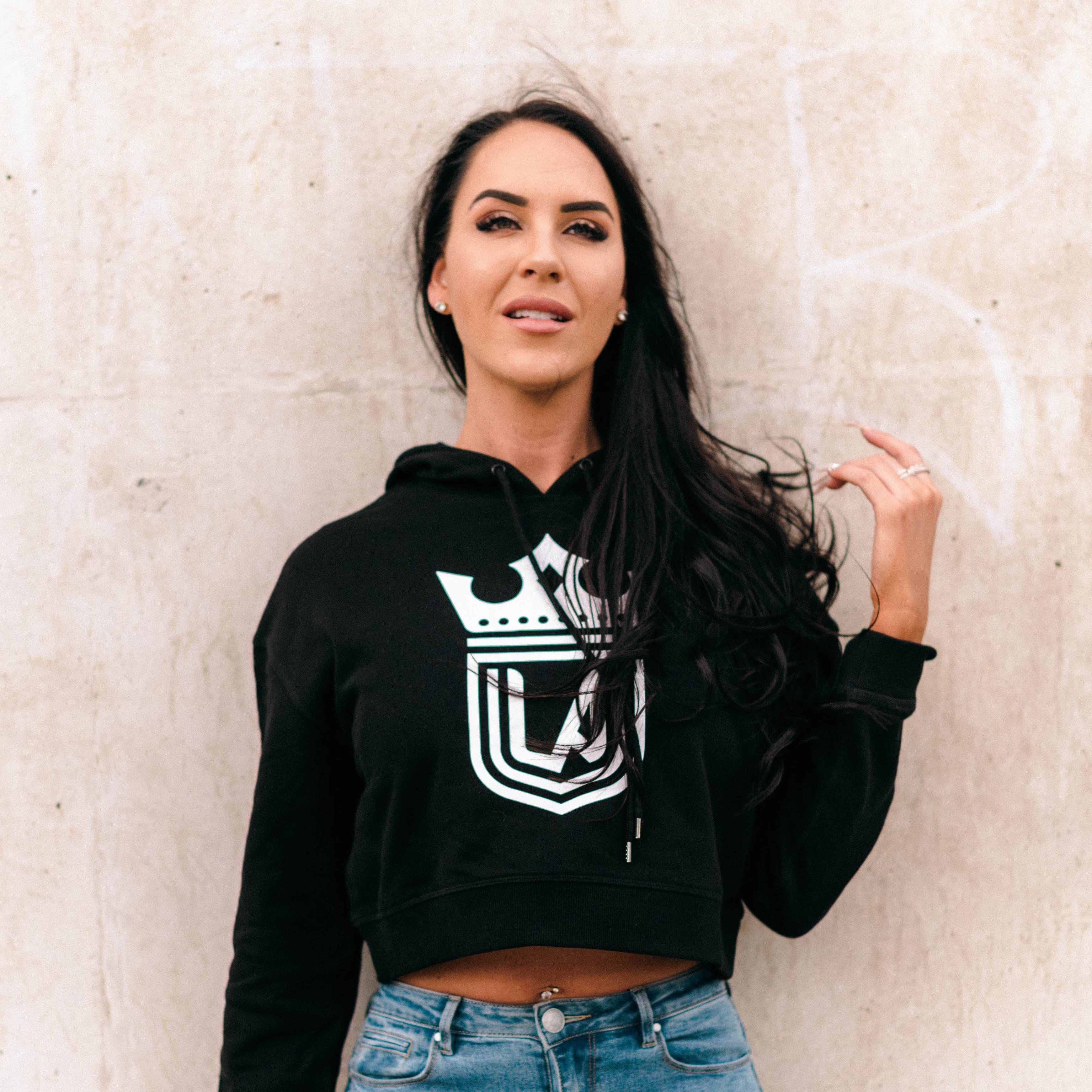 LEGACY CROP HOODIE